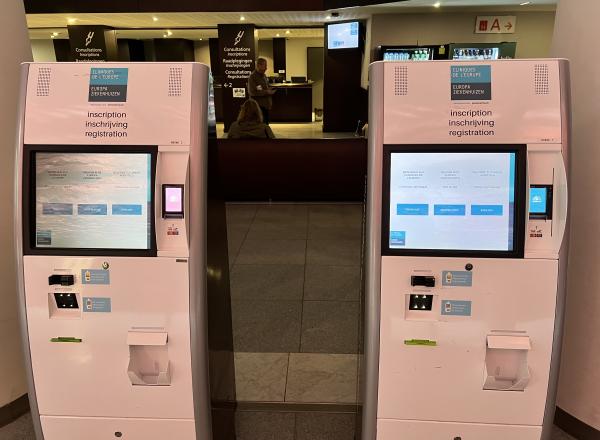 New registration terminals on the St-Elisabeth site